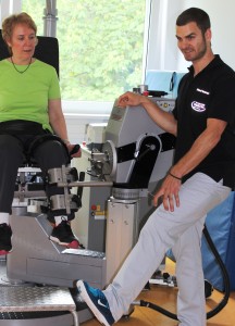 Neu: Knie-Active in Bad Wildbad im Nordschwarzwald Ganzheitliches Regenerationsprogramm bei Knie-Arthrose ohne OP Knie_Active-216x300 Neu: Knie-Active in Bad Wildbad im Nordschwarzwald Ganzheitliches Regenerationsprogramm bei Knie-Arthrose ohne OP