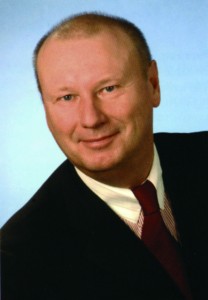 Thuss_Jörg-208x300 93 Prozent der Senioren wohnen in ihrem Privathaushalt – aber nur knapp die Hälfte will das auch