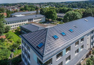 Berufskolleg-Detmold-2-300x210 Kyocera Solarmodule liefern Strom für zukunftsweisendes Modellprojekt Berufskollegzentrum Detmold