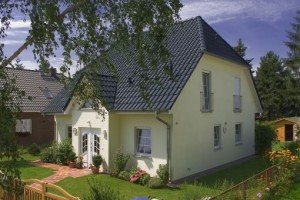 Roth_Landhaus-142_72dpi-300x200 Landhaus – gemütlich, zeitlos und energieeffizient | Hausbesichtigung am 16./17. August in 14656 Brieselang