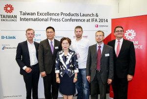 IFA 2014 Berlin: führende taiwanesische Hersteller der ICT-Branche präsentieren neueste Produkt-Highlights TAITRA-press-conference-2014_copyright-TAITRA-300x202 IFA 2014 Berlin: führende taiwanesische Hersteller der ICT-Branche präsentieren neueste Produkt-Highlights