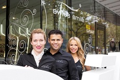 PRESSE-swiss-smile-KU64-SMILE-IMG_2205____kleiner-als-klein Schweizer Lächeln in Berlin