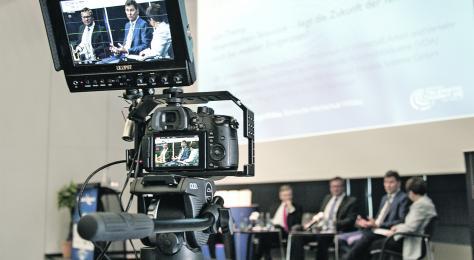 Die wichtigsten Neuigkeiten aus dem Zentrum der Telematik-Branche Telematik-Award_2014_TV2_mkk Die wichtigsten Neuigkeiten aus dem Zentrum der Telematik-Branche