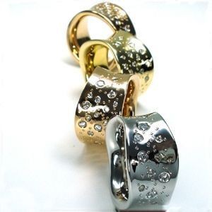 Diamantringe und Diamantarmbänder bei Diamantring.be diamantring-wellenring-0.80ct750rgw_ml-300x300 Diamantringe und Diamantarmbänder bei Diamantring.be