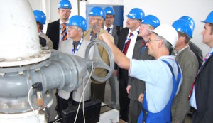 2007_09_12_NE_MD_5_Wolfen2007-EnBW-300x173 Energieeffizienz-Netzwerke sollen zur Energiekostensenkung und zum Erreichen der Klimaziele beitragen - Bundesregierung und Wirtschaft starten gemeinsame Initiative 