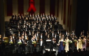 5.AIDS-Gala_02_Schlussapplaus_FOTO_PaulEsser_72dpi-300x190 Operngala für die Deutsche AIDS-Stiftung am 7. März 2015 