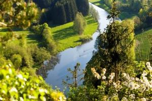 Kurze Wander-Rundtouren in Bayerns "Grüner Krone" - Die "Wanderquickies" im Frankenwald Petersgrat-bei-Joditz-300x199 Kurze Wander-Rundtouren in Bayerns "Grüner Krone" - Die "Wanderquickies" im Frankenwald