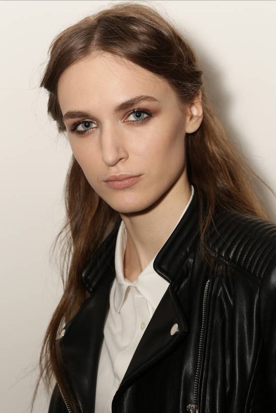 Milan Fashion Week Costume National Herbst/Winter 2015 Collection Hair Design by James Pecis für Moroccanoil® 1 Milan Fashion Week Costume National Herbst/Winter 2015 Collection Hair Design by James Pecis für Moroccanoil®