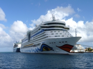P1170133-klein-300x224 Gruppenreisen Spezialist Reisekontor Schmidt empfiehlt: Karibische Träume mit AIDAluna 2016