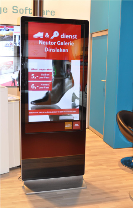 eMarketing Day 2015: dimedis präsentiert kompas Digital Signag Stele_NeutorGalerie eMarketing Day 2015: dimedis präsentiert kompas Digital Signag