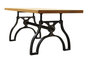 Walkling-Holzdesign_Tisch-Eisenfuß_FS_2015-300x199 Walkling Holzdesign – Die Tischmanufaktur mit persönlichem Charakter