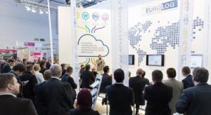 App-Konzepte und Software-Lösungen zur Vereinfachung logistischer Prozesse Messestand_EURO_LOG_AG_1-300x164 App-Konzepte und Software-Lösungen zur Vereinfachung logistischer Prozesse