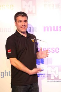 pipaAward2015_web-199x300 HedgeHog 4 gewinnt pipa award bei der Prolight + Sound