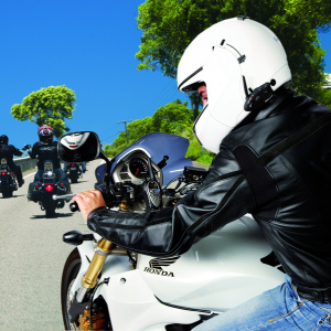 MIDLAND stellt komfortable Motorrad-Kommunikation mit App-Steuerung und neue nützliche Features vor 771f5846a6-300x300 MIDLAND stellt komfortable Motorrad-Kommunikation mit App-Steuerung und neue nützliche Features vor