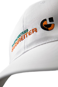 Referenz-Garnreiter-Cap-5564-200x300 Stickerei für Berufbekleidung