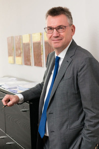 Mecklenburgische wächst solide in herausforderndem Marktumfeld E80_9468_klein-200x300 Mecklenburgische wächst solide in herausforderndem Marktumfeld