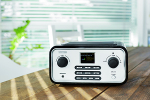 cb5e758aaa-300x200 IFA 2015: Digitalradios und DAB+ Adapter von ALBRECHT Audio