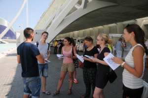 Gymkhana-300x199 Gymkhana einer Sprachschule in der Ciudad de las Artes y Ciencias von Valencia