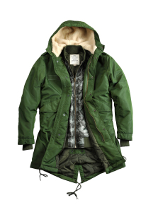 Perfekt für die kalte Jahreszeit: Alpha Industries präsentiert den neuen Fishtail TT 2 in 1 AI_FISHTAIL_TT_2IN1_dark-green-199x300 Perfekt für die kalte Jahreszeit: Alpha Industries präsentiert den neuen Fishtail TT 2 in 1