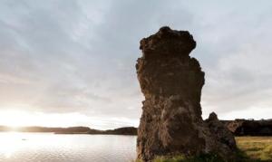 KT_Nordisland_Myvatn-See_Fotograf-Thomas-Linkel_web-300x179  Österlicher Pilgerkult in Island