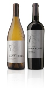 RockˈnˈRoll in den Weinbergen Kaliforniens: Dark Horse vereint Leidenschaft und Kraft Dark-Horse_Duo-174x300 RockˈnˈRoll in den Weinbergen Kaliforniens: Dark Horse vereint Leidenschaft und Kraft