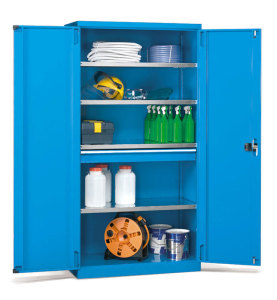 FAMI_Schranksysteme_FAA140007_inar-277x300 Was macht der FAMI Flügeltürschrank so beliebt?