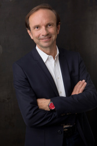 Gründung der DBA Deutsche Bauwert AG: Uwe Birk führt Unternehmen zu neuer Größe Uwe-Birk-200x300 Gründung der DBA Deutsche Bauwert AG: Uwe Birk führt Unternehmen zu neuer Größe