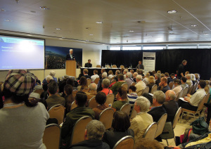 Was Sehbehinderten und Blinden den Alltag leichter macht: 14. SightCity präsentiert die besten Hilfsmittel SightCity2015_Bild2-300x212 Was Sehbehinderten und Blinden den Alltag leichter macht: 14. SightCity präsentiert die besten Hilfsmittel