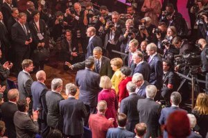 Eröffnungsfeier-Hannover-Messe-2016-1_web-300x200 insglück realisierte hochkarätige Eröffnungsshow der HANNOVER MESSE 2016 mit US-Präsident Barack Obama und Bundeskanzlerin Angela Merkel 