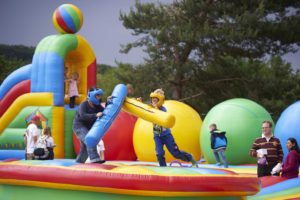 Rensch-Haus_Kinderspielpark-300x200 Über 8.800 Jubiläumsgäste bei RENSCH-HAUS