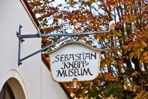 VDRJ-Hauptversammlung 2016 Zu Gast im Kneipp-Original Bad Wörishofen Bad-Wörishofen_Sebastian-Kneipp-Museum-300x200 VDRJ-Hauptversammlung 2016 Zu Gast im Kneipp-Original Bad Wörishofen