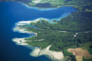 prien_fuehrung_naturaufderspur_Kurt-Schubert-1-300x200 Mitmach-Naturführungen am Chiemsee