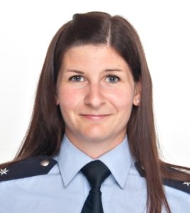 Leukämie: Deutsche Polizistin rettet kleinem US-Amerikaner das Leben Spenderin-Fabienne-Braun-268x300 Leukämie: Deutsche Polizistin rettet kleinem US-Amerikaner das Leben