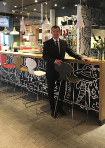 EIN HOTEL NICHT NUR FÜR FLUGREISENDE: IBIS MÜNCHEN AIRPORT SÜD HAT ERÖFFNET Kai_Melerski_1000x1000-212x300 EIN HOTEL NICHT NUR FÜR FLUGREISENDE: IBIS MÜNCHEN AIRPORT SÜD HAT ERÖFFNET