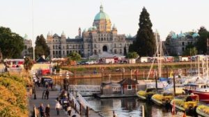 161012_CAN_Stadt_webseiten-300x169 Vancouver, Victoria, Winnipeg: Schüleraustausch in Kanadas Metropolen