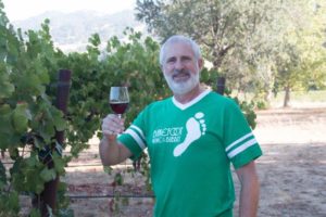 30 Jahre Gutes tun: Barefoot Wine feiert Jubiläum Barefoot-Wine_Randy-Arnold-300x200 30 Jahre Gutes tun: Barefoot Wine feiert Jubiläum