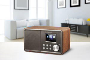 80e4d96ab3-300x200 Albrecht Internetradio DR 471: Das kompakte Klangwunder im modernen Retro-Holzgewand