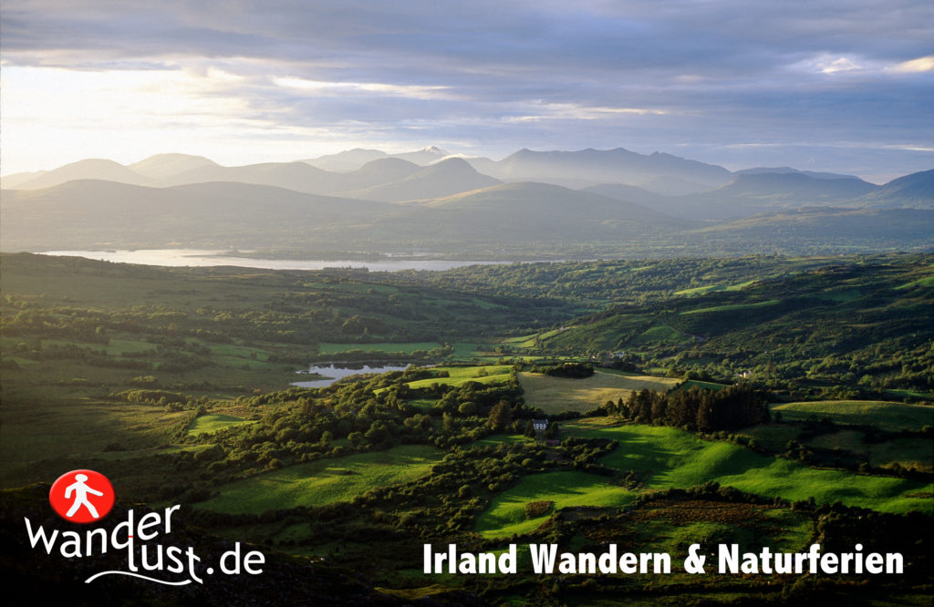 Wandern und Natur-Ferien am Atlantik in Irland Ky_Dromoughty_Kenmare_Bay_Reeks-1024x666 Wandern und Natur-Ferien am Atlantik in Irland