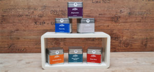 Teestation_Stapel_bearbeitet-300x140 Neues von piTea – Die Teestation