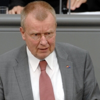 Polenz bekräftigt deutsche Kritik an israelischer Siedlungspolitik dts_image_1714_rjaorrhpdm Polenz bekräftigt deutsche Kritik an israelischer Siedlungspolitik