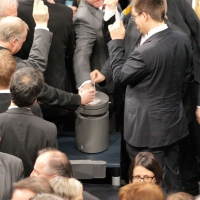 Bundestag billigt Griechenland-Hilfe dts_image_4227_aeigacggdo Bundestag billigt Griechenland-Hilfe