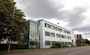 repair-management-gebaude-felix-wankel-strasse-Frankfurt-1-300x184 Repair Management GmbH - neues Bürogebäude in der Felix-Wankel-Str. 10 in 60314 Frankfurt am Main