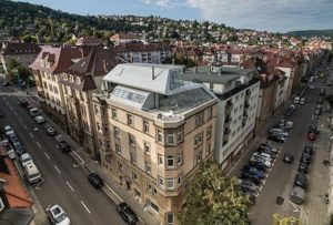 Außen1_01-300x203 UFO Haus in Stuttgart: Ausblick garantiert