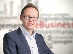Benedikt_Bonnmann_Freisteller_web-3-300x222 Benedikt Bonnmann rückt ins Management Board von ARITHNEA auf