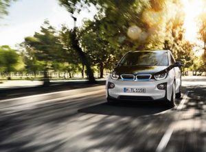Mission „Zero Emission“: Relais & Châteaux Hotel Die Sonne Frankenberg setzt auf E-Mobilität BMW_E-Mobilität-BMW_01-300x222 Mission „Zero Emission“: Relais & Châteaux Hotel Die Sonne Frankenberg setzt auf E-Mobilität