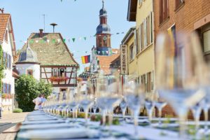 Genuss-Offensive in Rheinhessen: „Rheinhessen genießen“ trifft Tastetival Rheinhessenwein_Rheinhessentafel-mettenheim-300x200 Genuss-Offensive in Rheinhessen: „Rheinhessen genießen“ trifft Tastetival