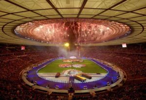 dlp motive verantwortlich für Bühnenkonstruktion bei der Stadion-Gala des Internationalen Deutschen Turnfestes in Berliner Olympiastadion turnfest1_web-300x205 dlp motive verantwortlich für Bühnenkonstruktion bei der Stadion-Gala des Internationalen Deutschen Turnfestes in Berliner Olympiastadion