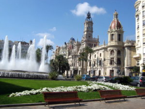 Plaza_del_Ayuntamiento_de_Valencia-300x225 Praktikum in einer von Valencias Spanischschulen