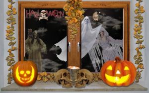 LesestoffHalloween-300x187 Haben Sie schon den passenden Lesestoff für Halloween?