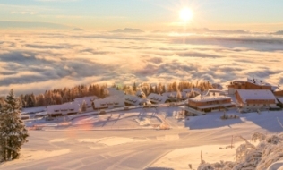 MRF-Aussicht Von wegen Neujahrs-Blues! Das Mountain Resort Feuerberg in Kärnten ist der perfekte Ausgangspunkt für zahlreiche alpine Aktivitäten